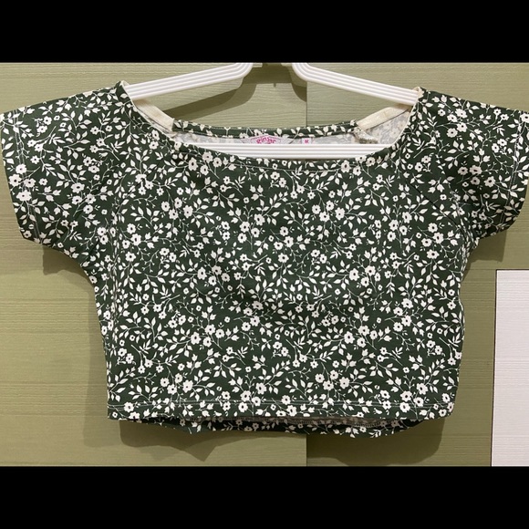 Ginger Tops - GINGER Olive & White Floral Crop Top